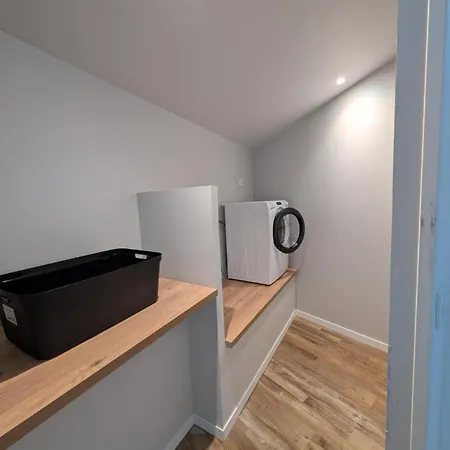 Nyaraló De Campagne Avec Privatif Saint-Sauvant (Vienne)